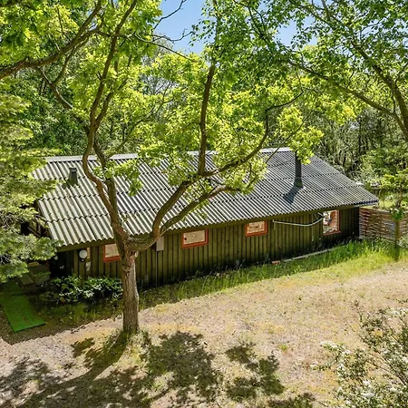 Osa - 150m From The Sea By Interhome